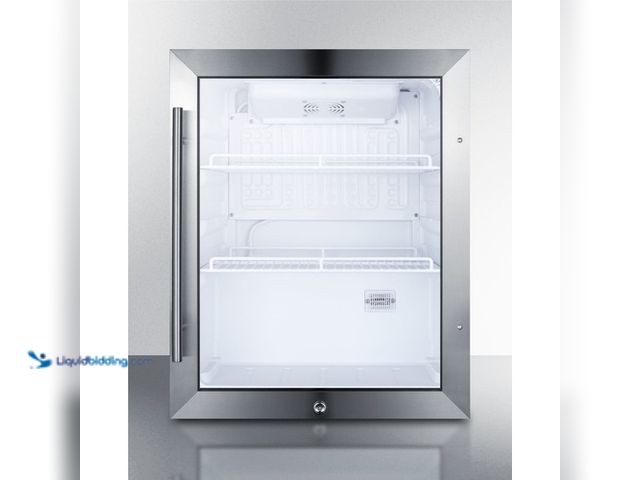 Lot 49-5454209 - Compact Outdoor Beverage center. Sku SPR314LOS. Item unused.