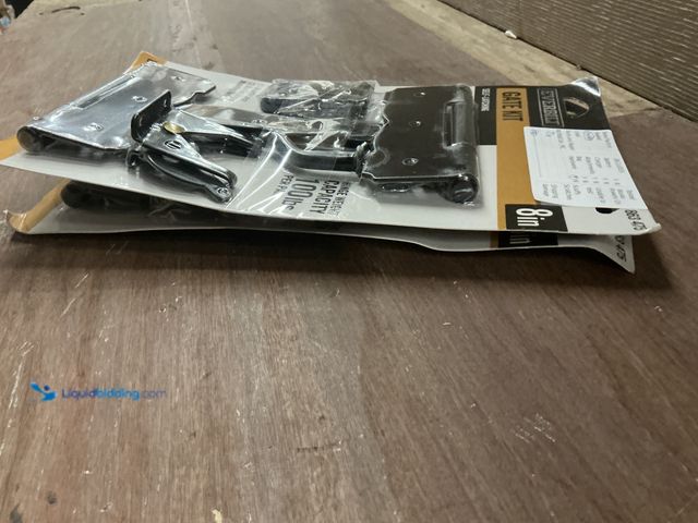 Lot 49-5435962 - Everbilt
Black Decorative Gate Hinge and Latch Set (2pack) (hardware included) Unused