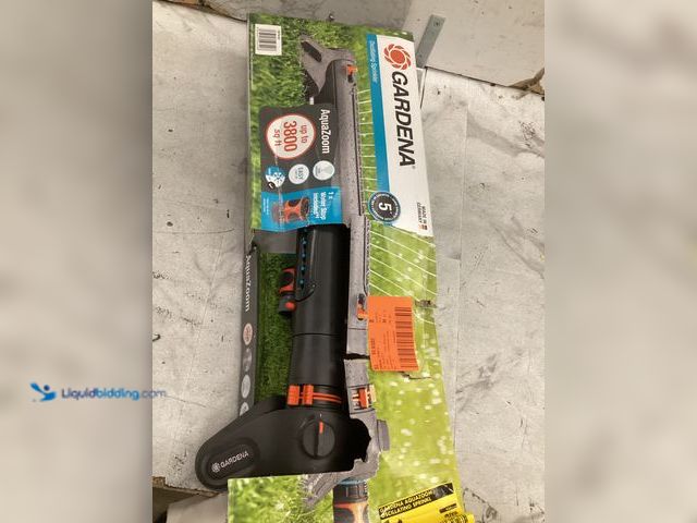 Lot 49-5542981 - Aquazoom Oscillating Sprinkler 3900 Sq. Ft - Great for Large Yards Unused