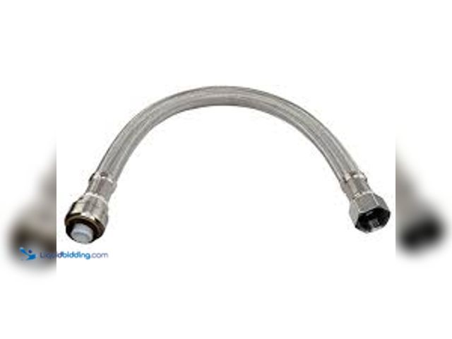 Lot 49-5485151 - QTY 2 -  Everbilt 1/2 in. PTC x 3/4 in. FIP x 18 in. Braided Stainless Steel Water Heater Connector....