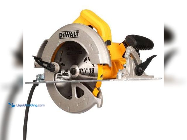 Lot 49-5553502 - DEWALT 15 Amp Corded 7-1/4 in. Lightweight Circular Saw Model # DWE575 USED. TESTED AND WORKS.