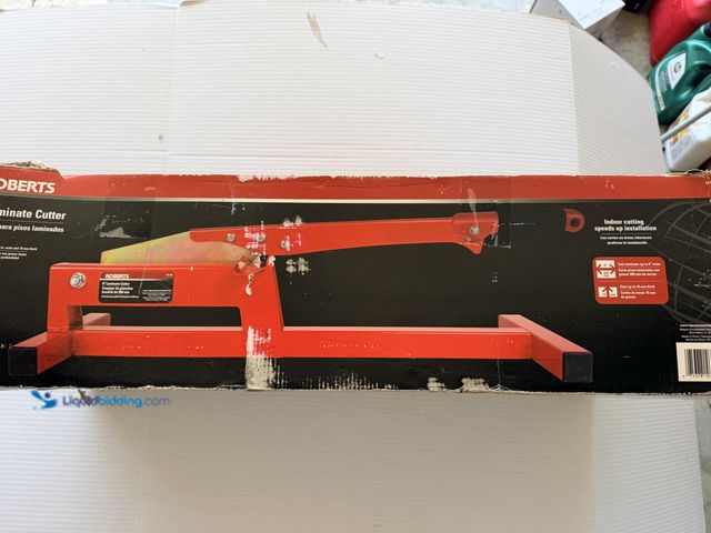 Lot 49-1807054 - Roberts laminate cutter, used