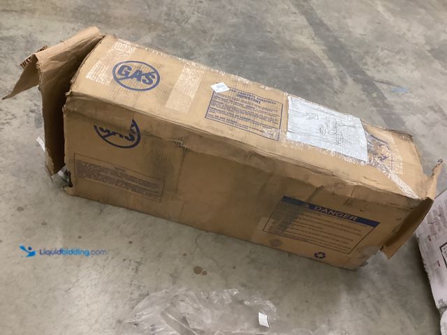 Lot 49-3539632 - Better Built Steel Diesel Fuel Transfer Tank, 36-Gallon, Rectangular, Black, Model# 29211584 Item is...