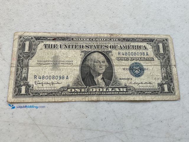 Lot 49-5341528 - 1957 B BLUE SEAL UNITED STATES ONE DOLLAR SILVER CERTIFICATE