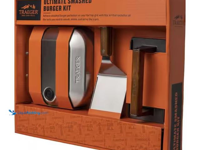 Lot 49-1568836 - Traeger Ultimate Smashed Burger Kit 3-Piece Set Model # BAC734, New, Plastic Ripped In Shipping  Ref...