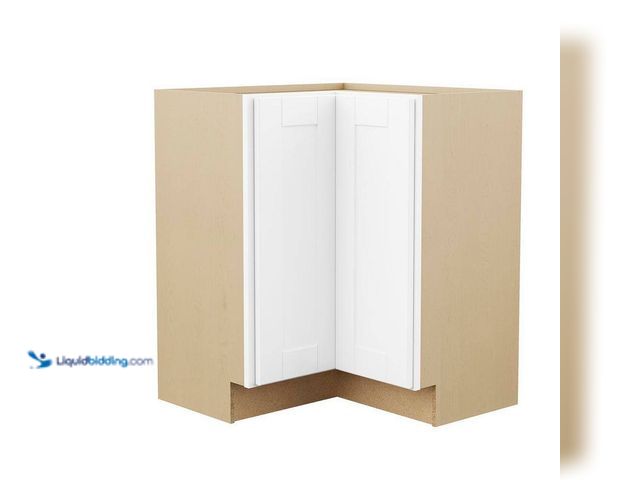 Lot 49-5509927 - Hampton Bay Shaker 36 in. W x 16.5 in. D x 34.5 in. H Assembled Corner Lazy Susan Base Kitchen Cabin...