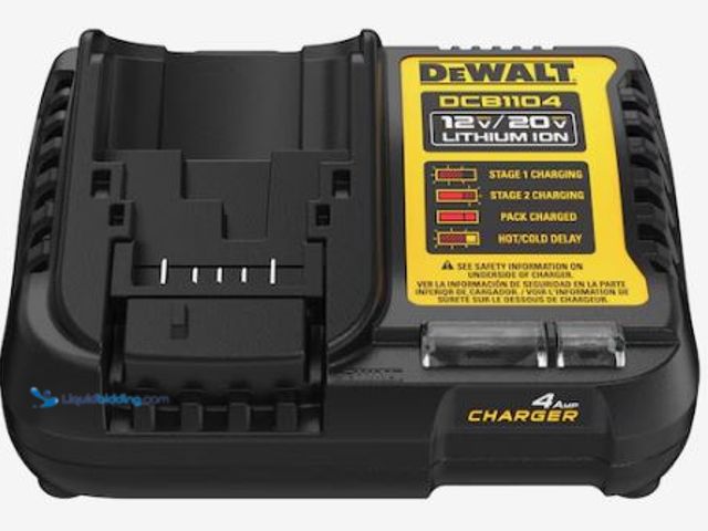 Lot 49-5478523 - DCB1104
12V MAX*/20V MAX*/FLEXVOLT® 4 Amp Charger Item is unused