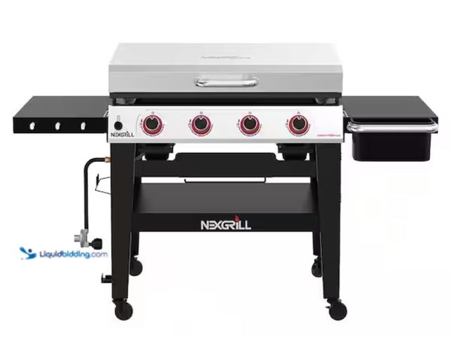 Lot 49-3611959 - Nexgrill Daytona 4-Burner Propane Gas Grill 36 in. Flat Top Griddle in Black with Stainless Steel Li...