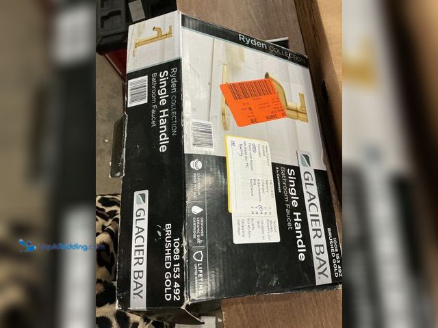 Lot 49-5449503 - Glacier Bay
Ryden Single Hole Single-Handle Bathroom Faucet in Brushed Gold (attachments included) ...