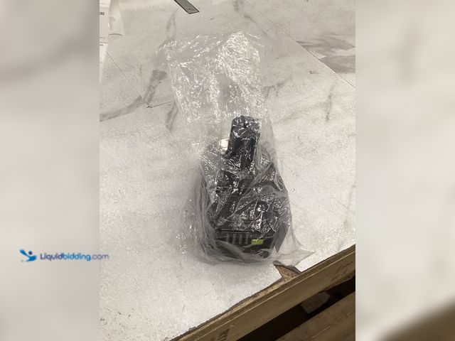 Lot 49-5475987 - RYOBI ONE+ 18V 4.0 Ah Lithium-Ion Battery. Model # PBP005 Unused Tested Works