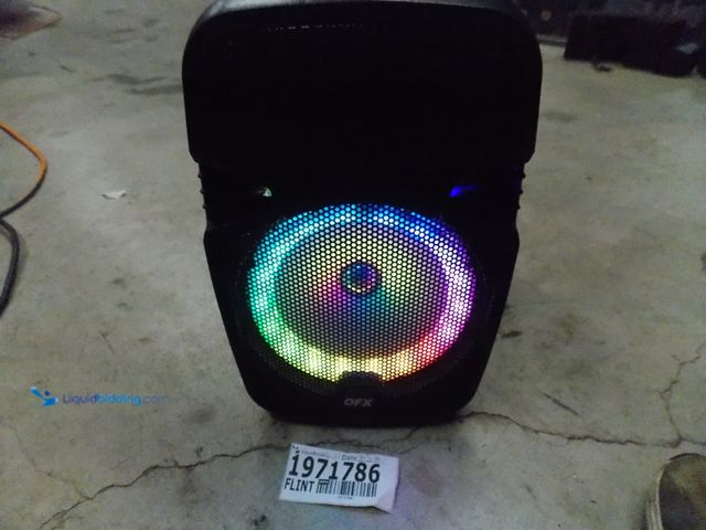 Lot 49-1971786 - 1 QFX PBX-8074 Bluetooth Speaker QFX Bluetooth Speaker Used In Poor Condition, Does Have Some Ware A...