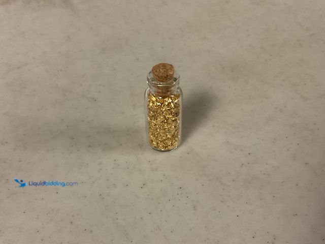 LiquidBidding - Lot 49-1810515 - RARE ONE INCH GLASS VILE OF PURE 24K ...