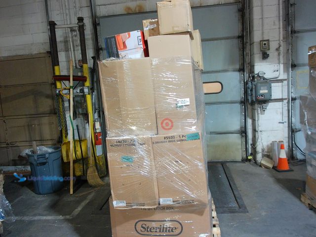 Lot 49-1405308 - Liquidation Pallet – Closeouts, Overstocks, Box-Damaged & Store Returns This pallet contains a mixed...