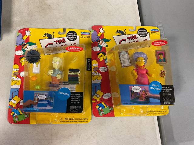 Lot 49-1505547 - COLLECTIBLE LOT OF 2 THE SIMPSONS ACTION FIGURES IN ORIGINAL PACKAGES INCLUDING WENDELL AND PATTY BO...