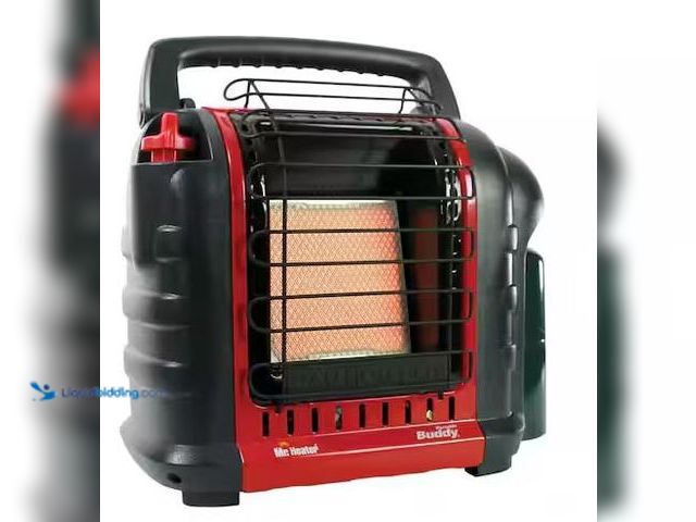 Lot 49-3536654 - Mr. Heater
Portable Buddy 9,000 BTU Radiant Propane Indoor/Outdoor Space Heater Internet # 20552717...