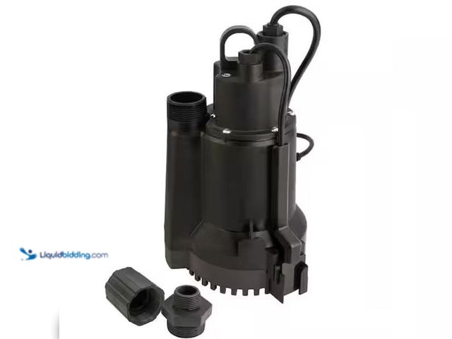 Lot 49-3614637 - Everbilt 1/3 HP Automatic Utility Pump, Model # EBAU33, Unused, Has attachments, Unable to test.  Re...