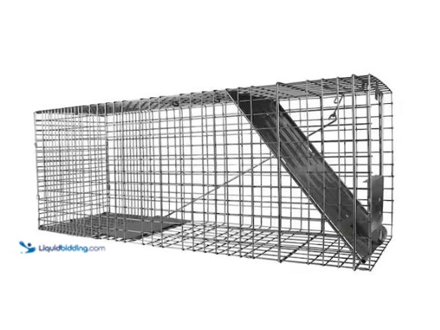 Lot 49-1627394 - Havahart Large 1-Door Professional Live Animal Cage Trap for Raccoon, Opossum, Groundhog, and Feral ...