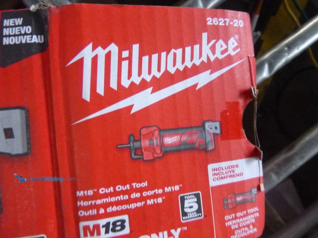 Lot 49-1518057 - Milwaukee M18 18V Lithium-Ion Cordless Drywall Cut Out Rotary Tool (Tool-Only) Model # 2627-20, Unus...
