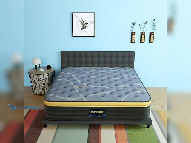 Lot 49-3532252 - Elfreda Short Queen Mattress, 12 inch Pillow Top Pocket Spring Hybrid RV Mattress, Memory Foam Inner...