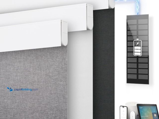 Lot 49-5538821 - Smart Automatic Roller Shade, white , 32" x 72".  Unused
