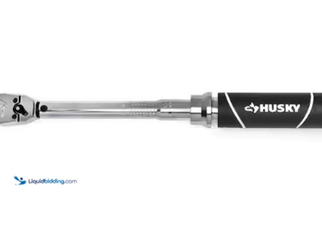 Lot 49-3615926 - Husky 40 in./lbs. to 200 in./lbs. 1/4 in. Drive Torque Wrench, Model # H4DTWA-03, New.   Ref#BIN0716