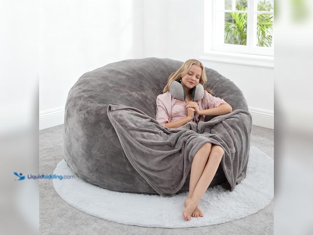Lot 49-3566118 - XL Grey Magic BeanBag, Bean Bag. No filling needed. New/Sealed.