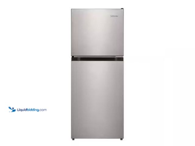 Lot 49-2005643 - Vissani 4.5 cu. ft. Mini Refrigerator in Stainless Look with Glass Shelves, Top Freezer, and Energy ...