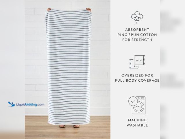 Lot 49-5543569 - Becky Cameron
4-Piece 100% Cotton Light Blue Striped Cabana Beach Towel Set. Model # TO-CAB-4PK-STR...
