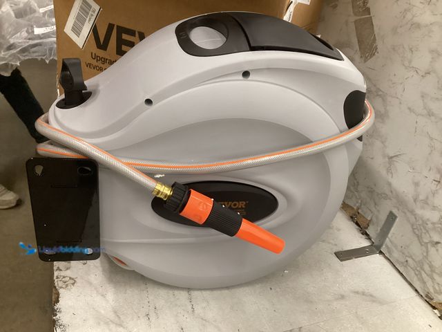 Lot 49-5551720 - Vevor Retractable Hose Reel, Unused with hardware