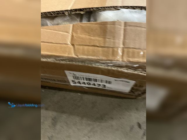 Lot 49-5449473 - QUEEN HEADBOARD, FRAME: WHITE