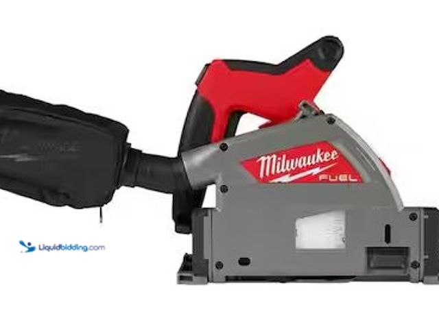 Lot 49-3539759 - Milwaukee
M18 FUEL 18V Lithium-Ion Cordless Brushless 6-1/2 in. Plunge Cut Track Saw (Tool-Only) In...