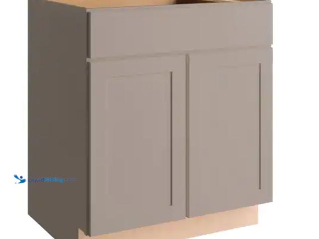 Lot 49-1623871 - Hampton Bay Courtland 30 in. W x 24 in. D x 34.5 in. H Assembled Shaker Base Kitchen Cabinet in Ster...