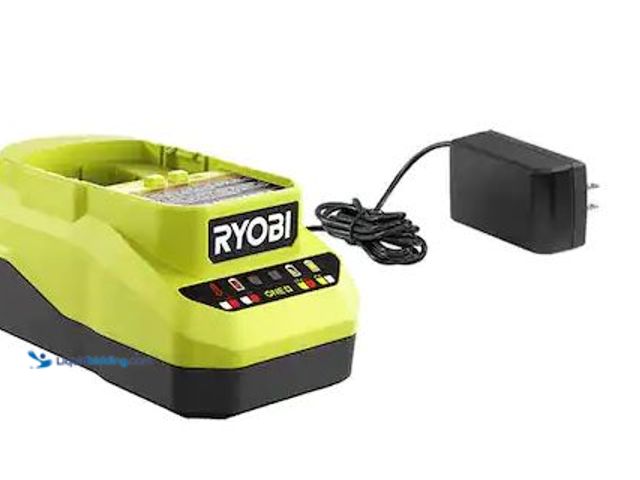 Lot 49-5460436 - RYOBI
ONE+ 18V Lithium-Ion Charger Internet # 317225006
Model # PCG002 Item is used, (Charger Only...