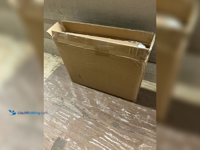 Lot 49-5487813 - Full Size Mattress Cover Unused