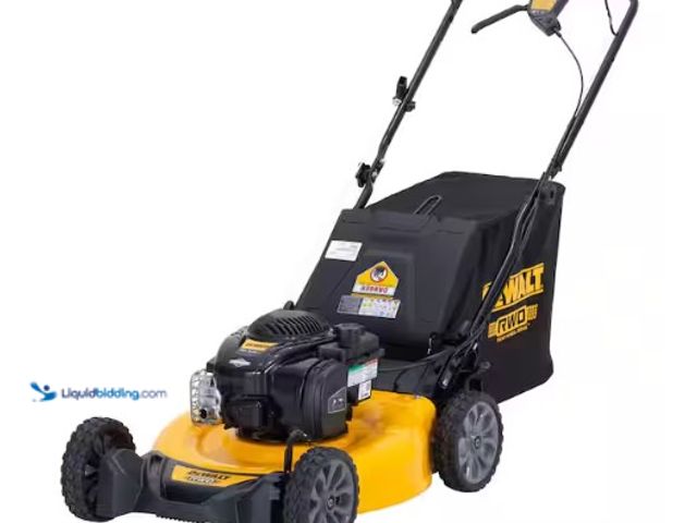Lot 49-2004471 - DEWALT 21 in. 150cc Briggs and Stratton 625ex Engine Rear Wheel Drive 2-in-1 Gas Self Propelled Walk...