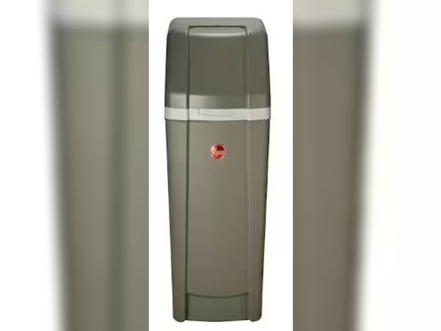 Lot 49-1517016 - Rheem
32,000 Grain Preferred Home Water Softener for Hard Water and Iron Reduction, Model # RHS32, ...
