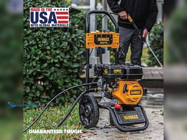 Lot 49-5572482 - DEWALT 3400 PSI 2.5 GPM Gas Pressure Washer with Maintenance-Free Pump, Heavy-Duty Commercial Cold W...