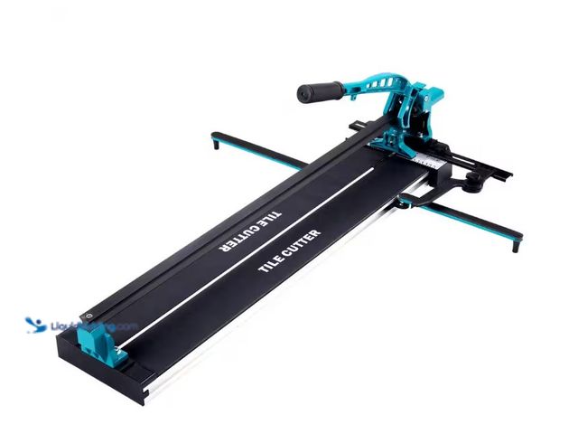 Lot 49-1515672 - VEVOR Manual Tile Cutter 48 in. Porcelain Ceramic Tile Cutter with Tungsten Carbide Grit Blade and R...