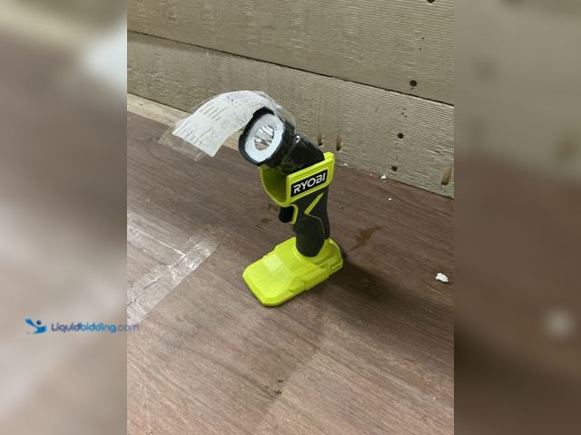 Lot 49-5413240 - RYOBI
ONE+ 18V Cordless LED Light (Tool Only) Unused