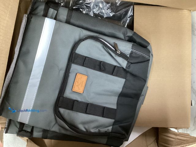 Lot 49-5545424 - Travel Ice Pack (Gray) Unused