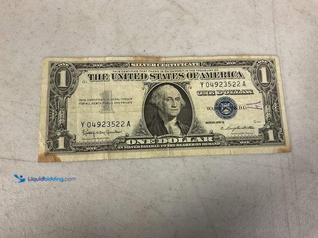 Lot 49-1505672 - 1957 B BLUE SEAL UNITED STATES ONE DOLLAR SILVER CERTIFICATE #COINS1211