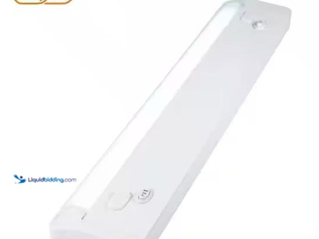 Lot 49-5478354 - ULTRA PROGRADE
ProLink Plug-in 18 in. LED White Under Cabinet Light Internet # 314919414
Model # 5...