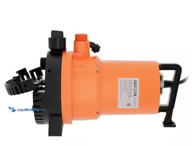 Lot 49-1623546 - Everbilt 1/4 HP 2-in-1 Submersible Utility and Transfer Pump, Model # UTA02510, Slightly used, Has a...