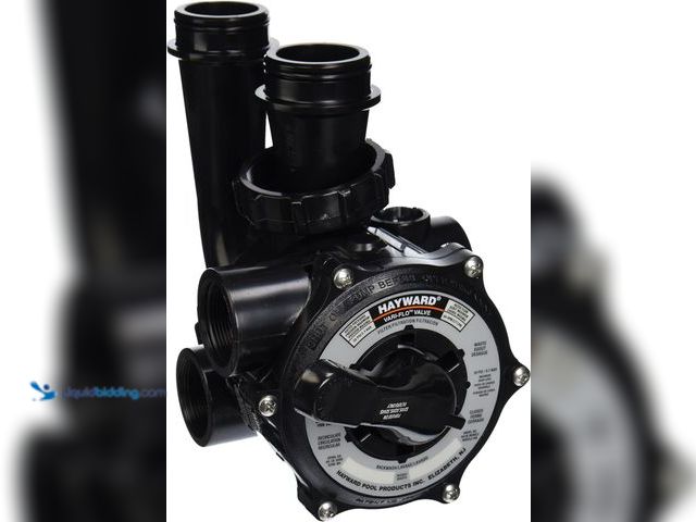 Lot 49-3529146 - Hayward SP0710X62 Pro-Series Vari-Flo Replacement 1-1/2-Inch Control Valve Assembly with Gauge,black...