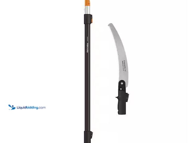 Lot 49-5555342 - Fiskars
XtendControl 15 in. X1 Saw 6 ft. Interchangeable Tree Pruner, Unused, Box Damage