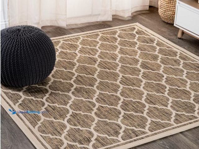 Lot 49-3465320 - JONATHAN Y Trebol Moroccan Trellis Textured Weave Indoor/Outdoor Area Rug 7' x 6', Model# 1968680810...