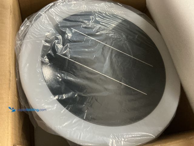 Lot 49-3527323 - Solar Lamp Unused