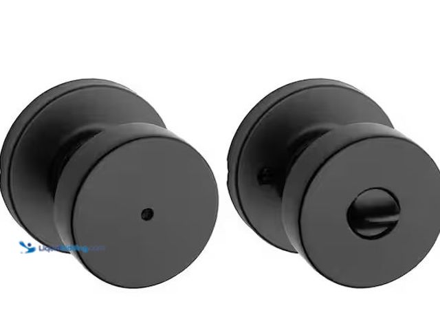 Lot 49-1568681 - Lot of (2) Kwikset Pismo Round Matte Black Bed/Bath Door Knob Featuring Microband Antimicrobial Tech...