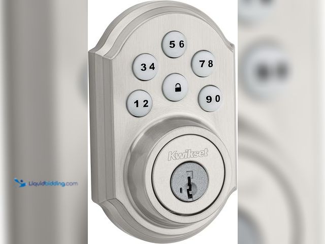 Lot 49-1514865 - Kwikset Signature Series Deadbolt, Pack of 1, Satin Nickel Model #99090-018, Unused  Ref#HD0725
