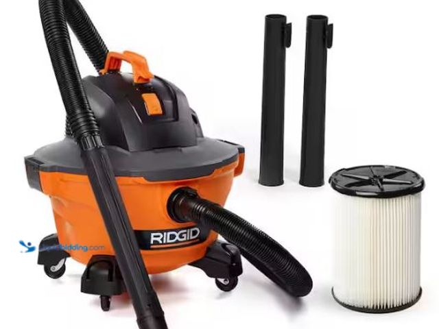 Lot 49-1544797 - RIDGID 6 Gal. 3.5 Peak HP NXT Shop Vacuum Wet Dry Vac with General Debris Filter, Locking Hose and A...